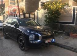 ميتسوبيشي اوتلاندر